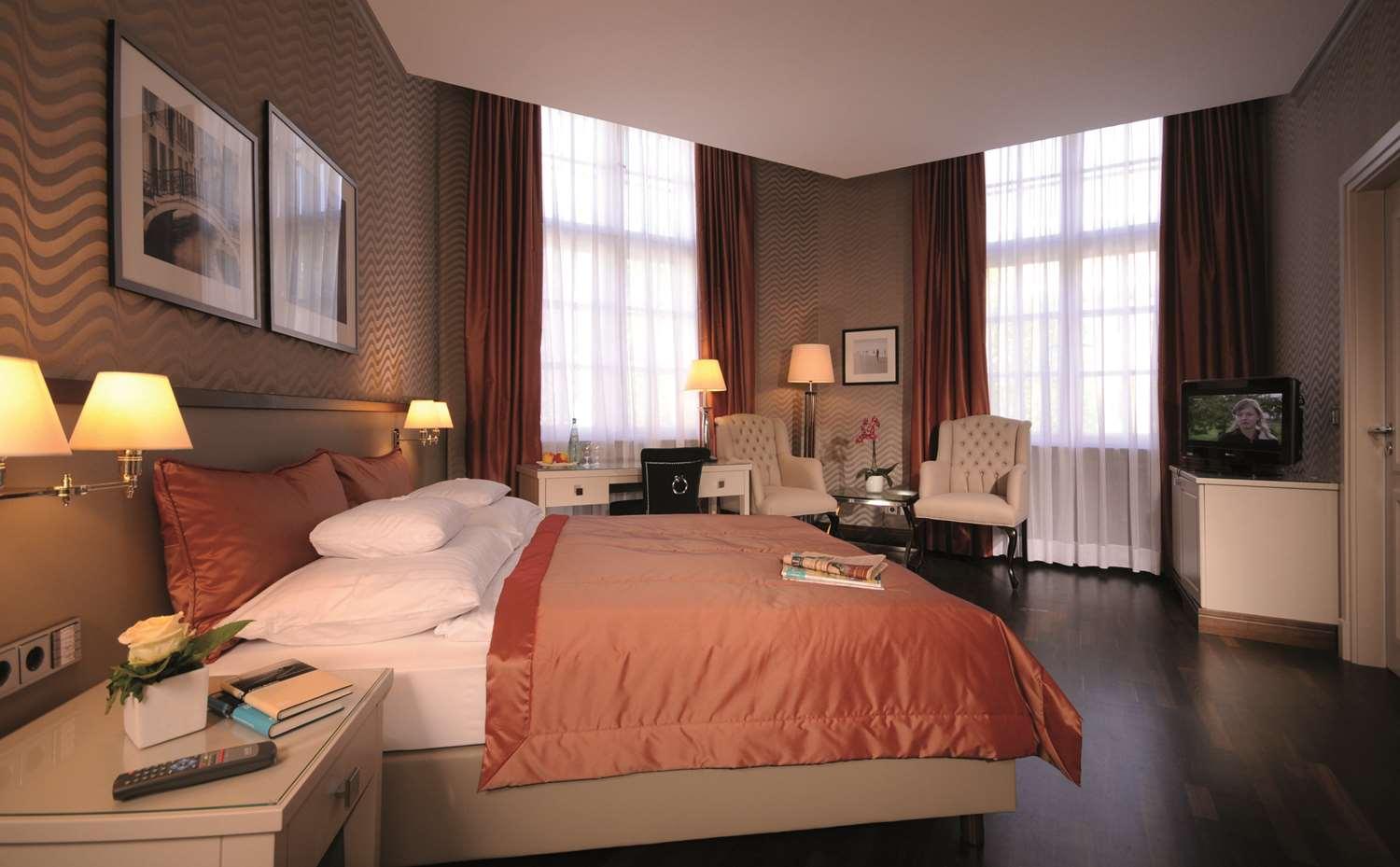 เบสต์ เวสเทิร์น พลัส โฮเต็ล ชตัทปาแล Hotel บราวน์ชไวก์ ภายนอก รูปภาพ