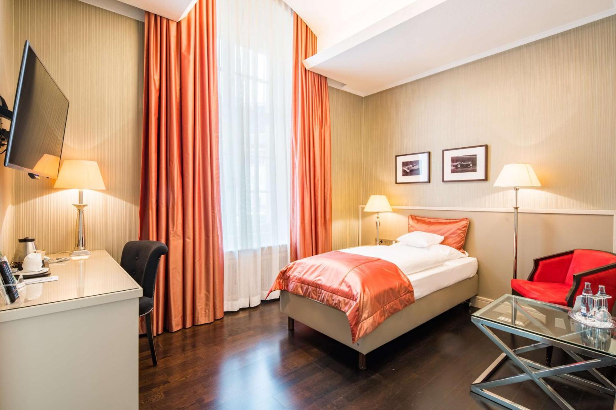 เบสต์ เวสเทิร์น พลัส โฮเต็ล ชตัทปาแล Hotel บราวน์ชไวก์ ภายนอก รูปภาพ