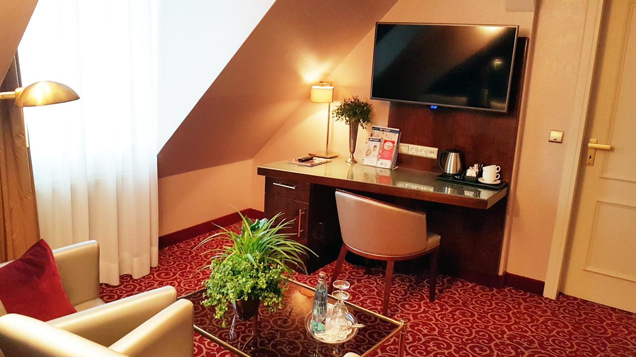เบสต์ เวสเทิร์น พลัส โฮเต็ล ชตัทปาแล Hotel บราวน์ชไวก์ ภายนอก รูปภาพ